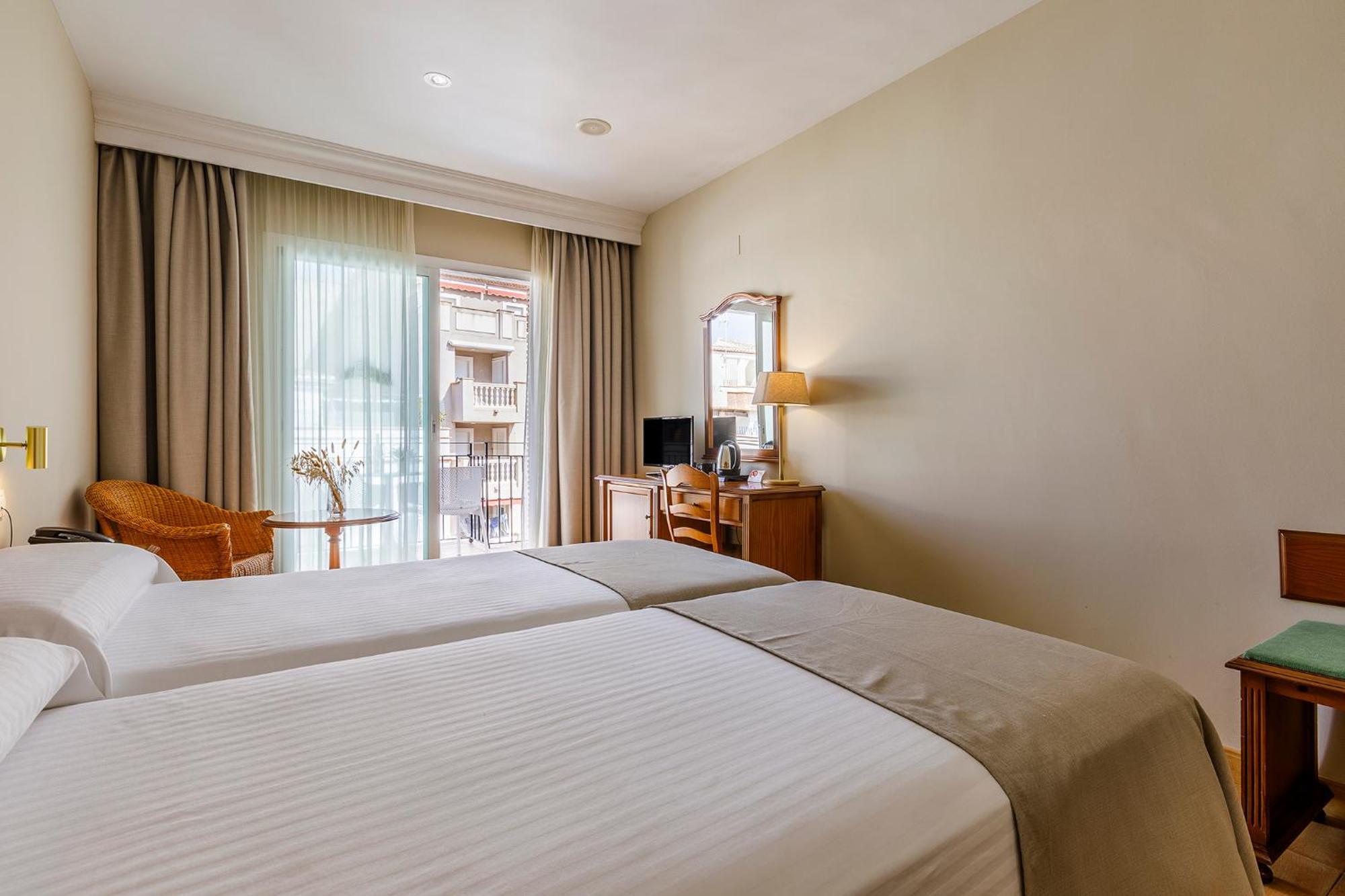 Hotel Almijara - Mares La Herradura  Eksteriør bilde